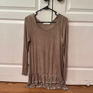 Boutique size small Andree by unit super soft GUC